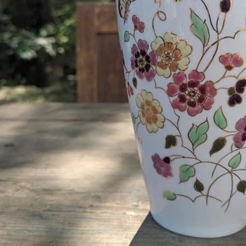 Pillangó mintás Zsolnay porcelán váza