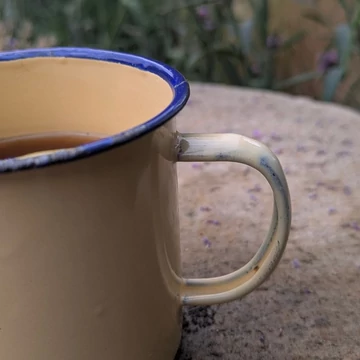 Vintage zománcozott bögre