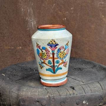 Olasz kézműves kerámia váza madarakkal és virágokkal