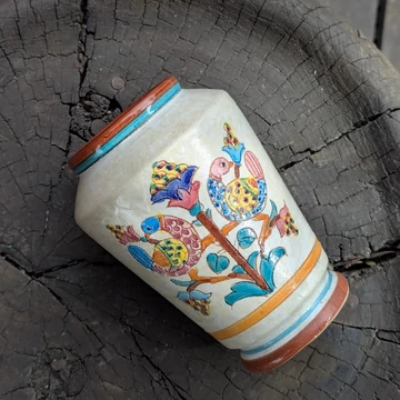 Olasz kézműves kerámia váza madarakkal és virágokkal