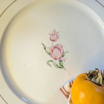 Alföldi Porcelán kínálótányér rózsaszín tulipán mintával