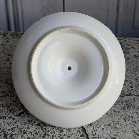 Porcelán gyufatartó és gyújtó (jelzés nélküli)