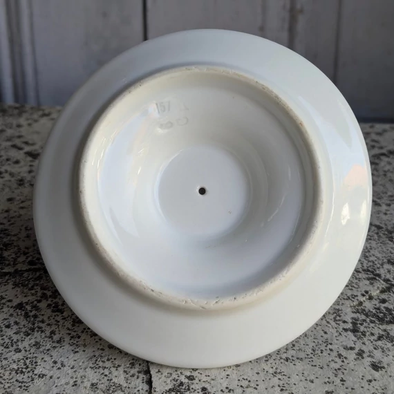 Porcelán gyufatartó és gyújtó (jelzéssel)