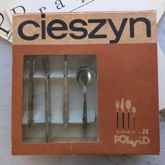Retró rozsdamentes evőeszköz készlet