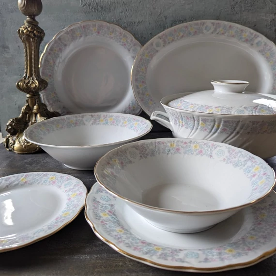 24 darabos porcelán étkészlet 