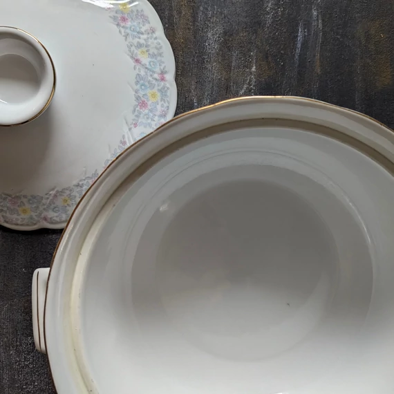 24 darabos porcelán étkészlet 