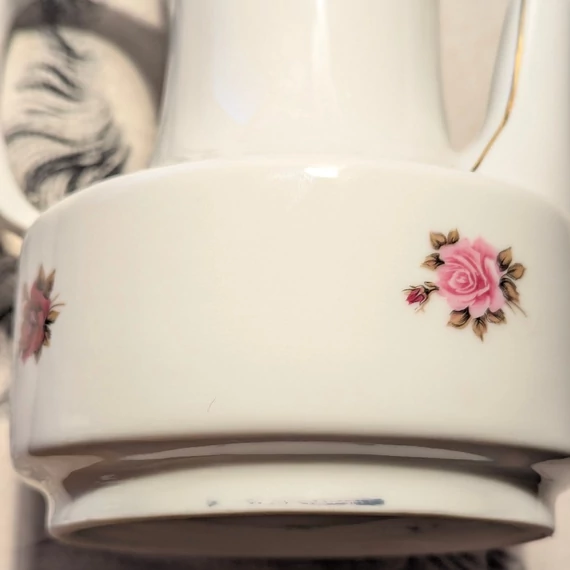 Hollóházi porcelán készlet kávézáshoz