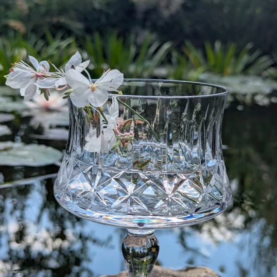 Nagy méretű pohár brandy-nek vagy gyümölcsöknek