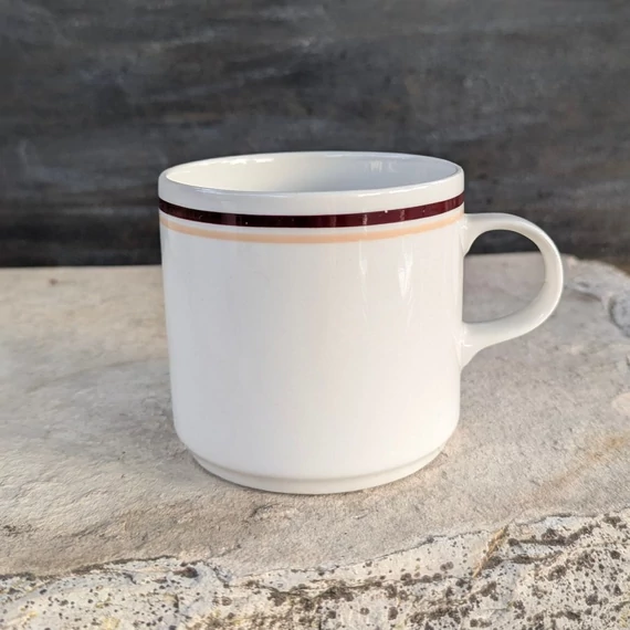 Alföldi Porcelán vajszínű bögre barna csíkokkal