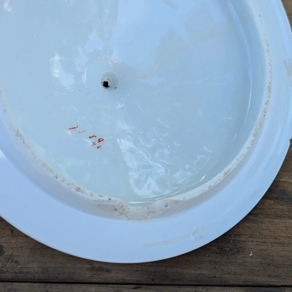 Szamóca mintás antik porcelán fedő