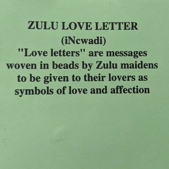 ZULU LOVE LETTER kitűző - gyöngyökkel szőtt szerelmes levelek