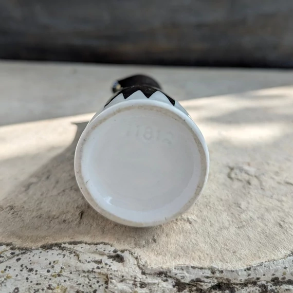 Art deco stílusó kis kancsó