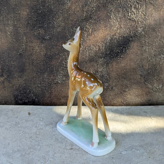 Kőbányai Porcelán őzike