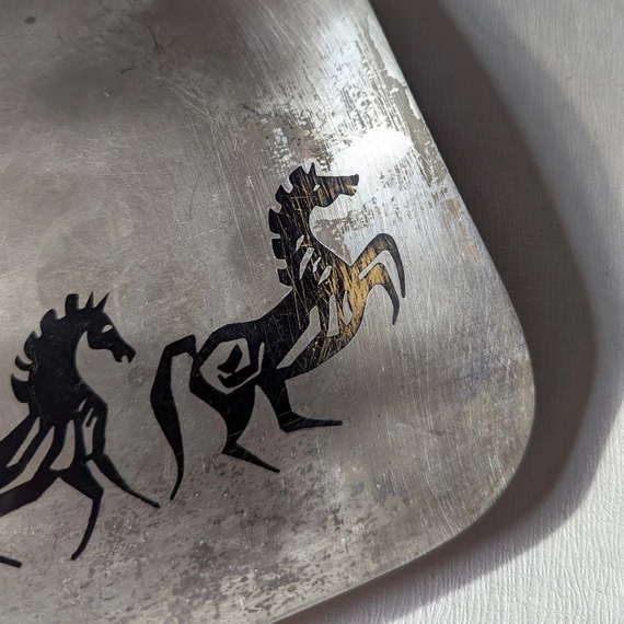 WMF IKORA Silverplate falitányér lovas motívummal
