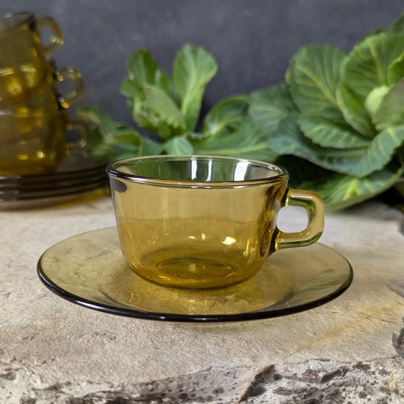Vintage Pyrex borostyánszínű kávéskészlet (5 személyes)