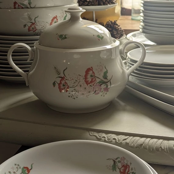 Pipacsos Alföldi Porcelán étkészlet – 25 darabos nyári nosztalgia