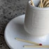 Porcelán gyufatartó és gyújtó (jelzés nélküli)