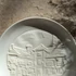Herendi litofán dísztányér – a Herendi Porcelánmanufaktúra épületével