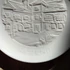 Herendi litofán dísztányér – a Herendi Porcelánmanufaktúra épületével